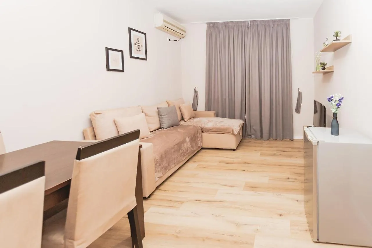 New Apartment At New Bazaar - Tirana City Center Albânia