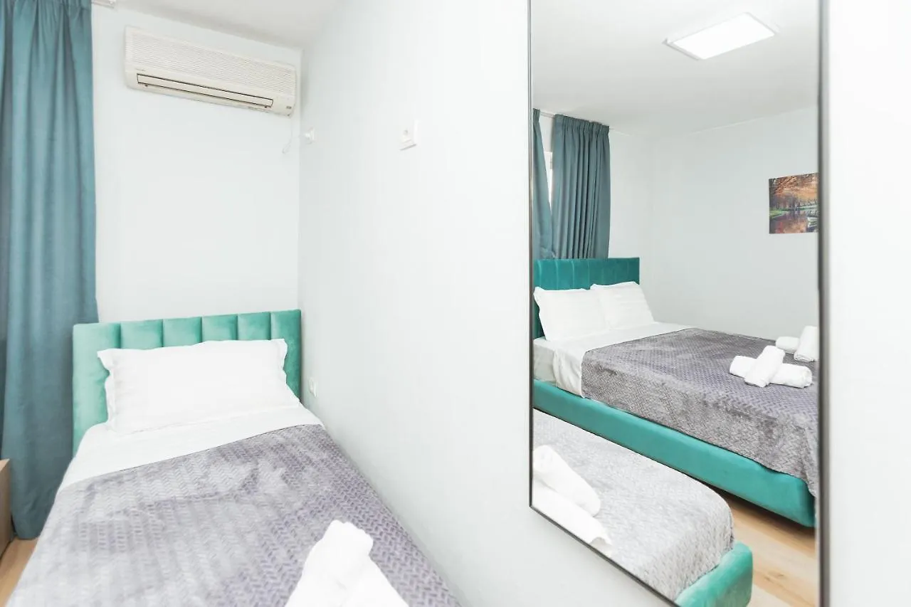 New Apartment At New Bazaar - Tirana City Center Albânia